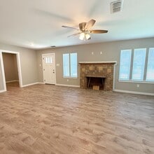 2222 16th St in Lubbock, TX - Building Photo - Building Photo