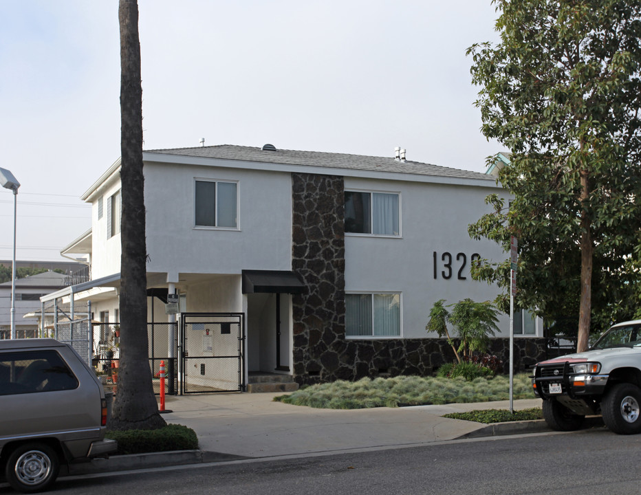 1328 12th St in Santa Monica, CA - Building Photo