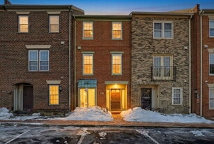 6701 Washington Blvd, Unit E in Arlington, VA - Building Photo