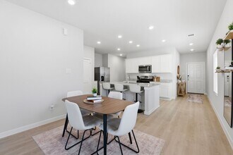 16215 Globetrotter Ct in Porter, TX - Building Photo - Building Photo