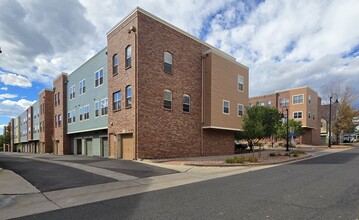 5498 Zephyr Ct in Arvada, CO - Building Photo - Building Photo