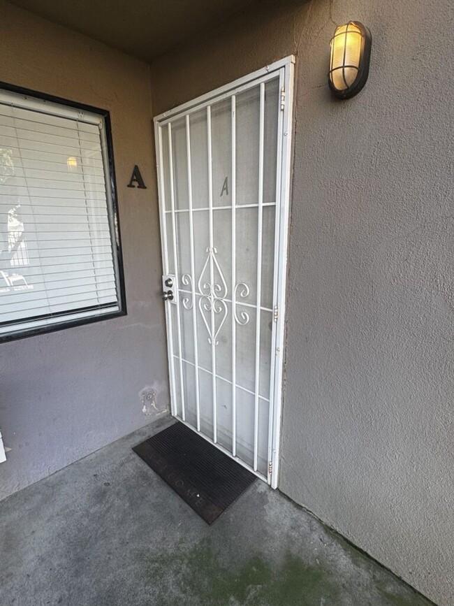 property at 425 S 3rd Ave