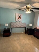 1041 Washington St in Hollywood, FL - Building Photo - Building Photo