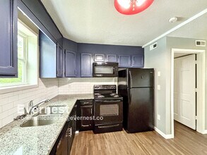 1565 Burns Ave in East Ridge, TN - Building Photo - Building Photo