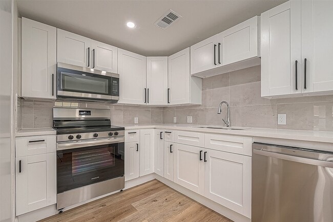 property at 4726 Pease St