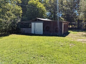 813 Barnett Chapel Rd in Hartselle, AL - Building Photo - Building Photo