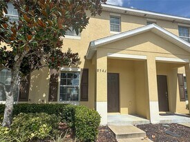 8542 Gablebend Way in Tampa, FL - Building Photo