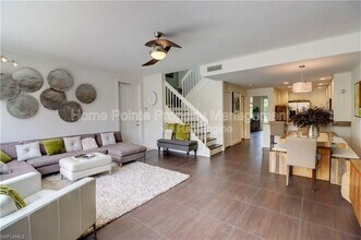 15107 Auk Way in Bonita Springs, FL - Foto de edificio - Building Photo