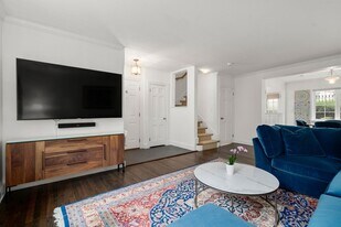 14 Still St, Unit 19 in Brookline, MA - Building Photo