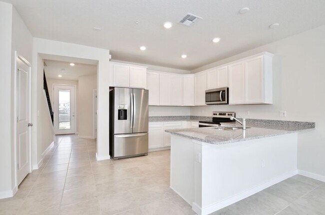 5586 Pineland Run in Orlando, FL - Building Photo - Building Photo