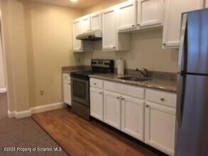 800 James Ave in Scranton, PA - Building Photo - Building Photo