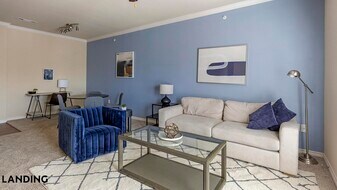 2155 Arkansas Ln, Unit 1306 in Grand Prairie, TX - Building Photo