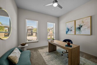 Aspen at Mercer Crossing in Farmers Branch, TX - Foto de edificio - Building Photo