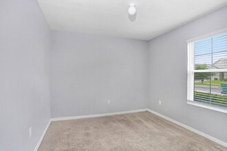6866 Wagon Trail St in Zephyrhills, FL - Building Photo - Building Photo