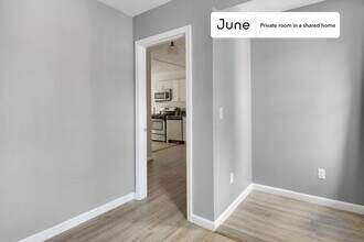Private bedroom in 3 bed/1 bath Home in Boston, MA - Building Photo - Building Photo