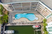 The Pass Condominiums in Orange Beach, AL - Foto de edificio - Building Photo