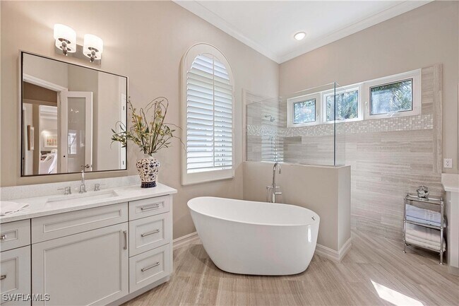 property at 8862 Shenendoah Cir