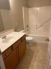 725 Demaret Dr in Columbia, MO - Building Photo - Building Photo