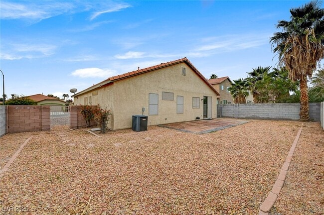 property at 2914 Pumpkin Harvest Ave