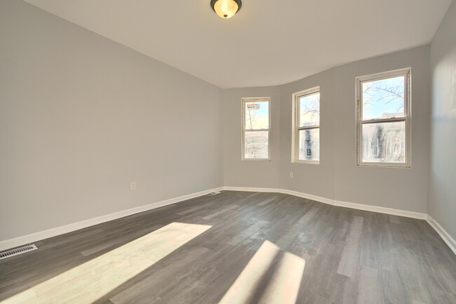2800 Woodbrook Ave in Baltimore, MD - Building Photo - Building Photo