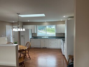 13292 Signe Pl in Mount Vernon, WA - Building Photo - Building Photo