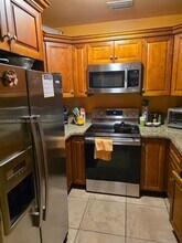 620 NW 199th St in Miami, FL - Building Photo - Building Photo