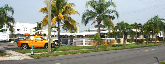 600 N 20th Ave in Hollywood, FL - Building Photo - Building Photo