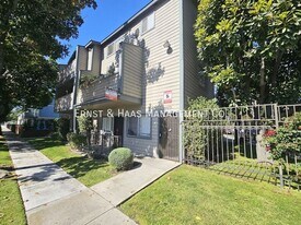 6673 N Hammond Ave in Long Beach, CA - Building Photo