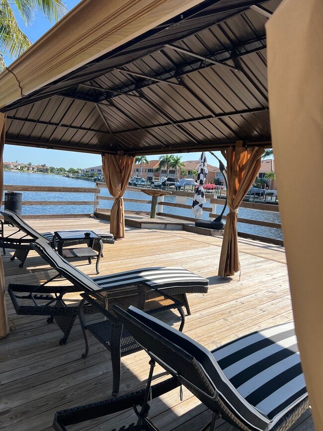 4601 SE 5th Ave in Cape Coral, FL - Building Photo - Building Photo