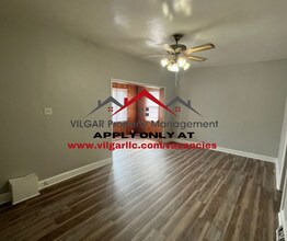 1476 W 16th Ave in Gary, IN - Building Photo - Building Photo