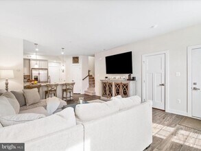 5940 Etterbeek St in Ijamsville, MD - Building Photo - Building Photo