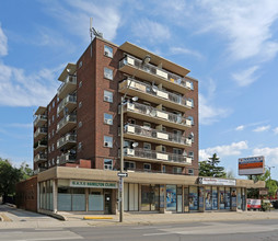 Main Street Apartments in Hamilton, ON - Building Photo - Building Photo