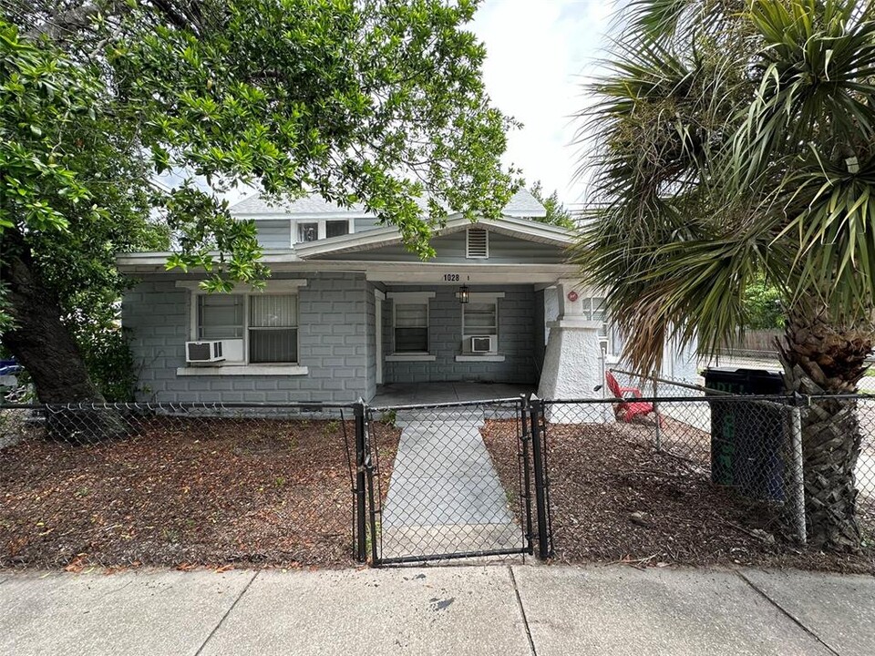 1028 E 17th Ave in Tampa, FL - Building Photo