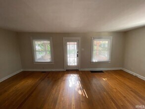613 S Henderson St in Bloomington, IN - Building Photo - Building Photo