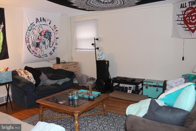 107 Laurel Ave in Glassboro, NJ - Building Photo - Building Photo