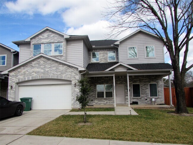 property at 3249 Dixie Dr