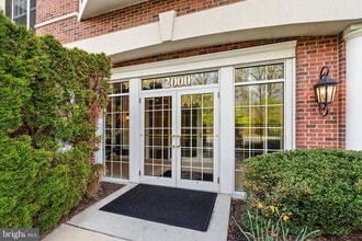 2022 Crescent Wy, Unit C2022 in Cherry Hill Township, NJ - Foto de edificio - Building Photo
