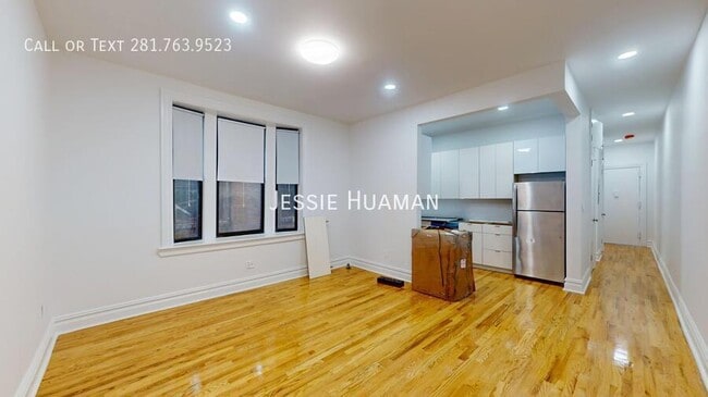 property at 160 Wadsworth Ave