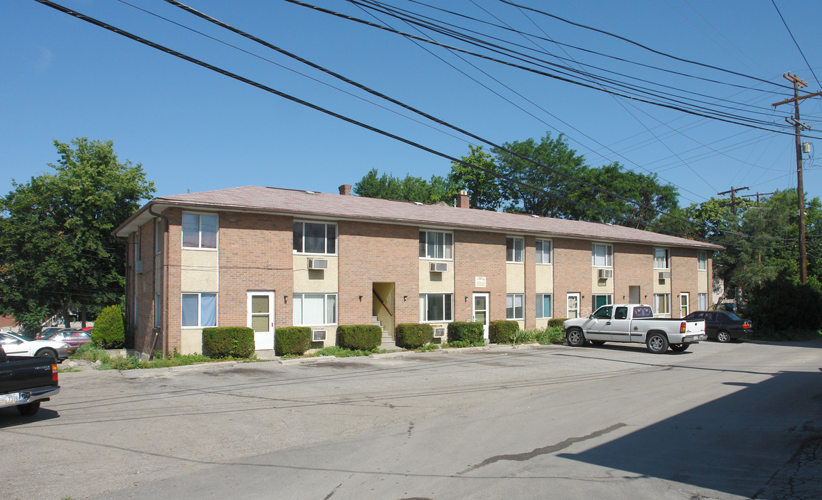 King-Col Apartments in Columbus, OH - Foto de edificio