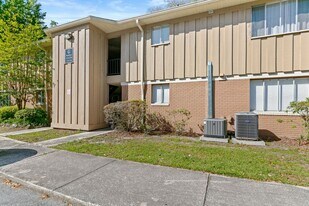 507 NW 39th Rd in Gainesville, FL - Building Photo