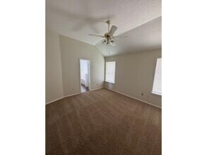 6513 White Oak Dr in Rowlett, TX - Building Photo - Building Photo