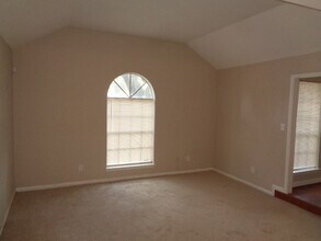 12607 Big Stone Dr in Houston, TX - Building Photo - Building Photo