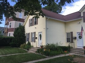 100 Lakewood St, Unit 2 in Worcester, MA - Building Photo
