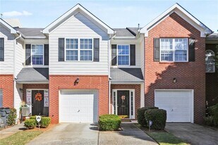 1011 Primrose View Cir NW in Lawrenceville, GA - Building Photo
