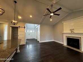 64 Evergreen Ln in Hampstead, NC - Building Photo - Building Photo