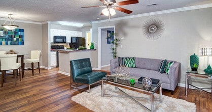 Huntington Chase Apartments in Warner Robins, GA - Building Photo - Building Photo