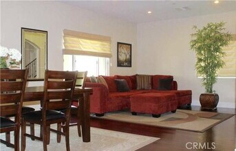 507 Grove Pl in Glendale, CA - Building Photo - Building Photo