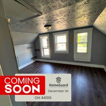 12714 Farringdon Ave in Cleveland, OH - Building Photo - Building Photo