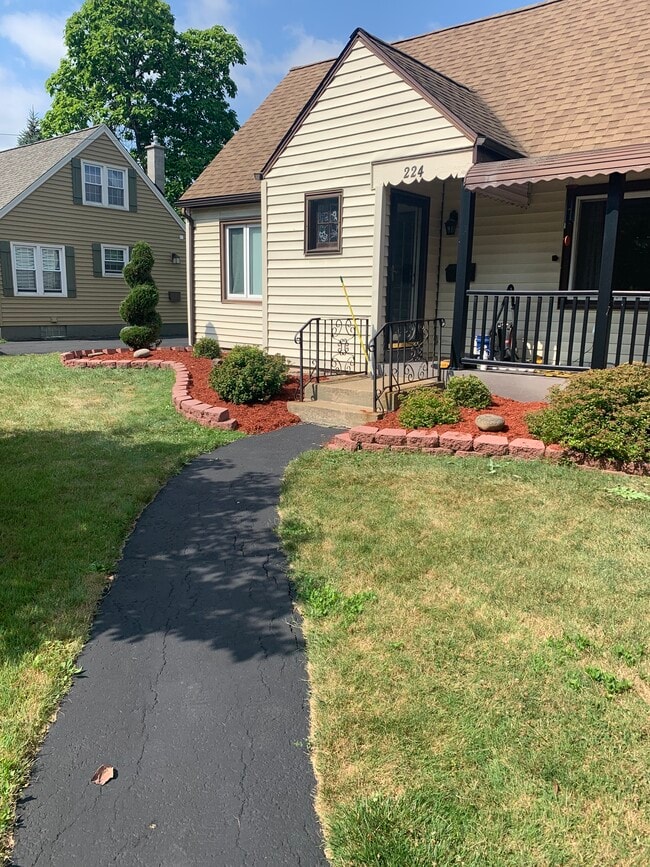 property at 224 Dellwood Rd