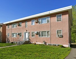 716 Como Ave Apartments